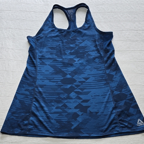 Reebok Tops - Reebok Geometric Racerback Tank Women's XS